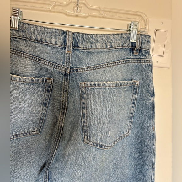 NEVER WORN Distressed Denim Jeans from Garage - Picture 6 of 6